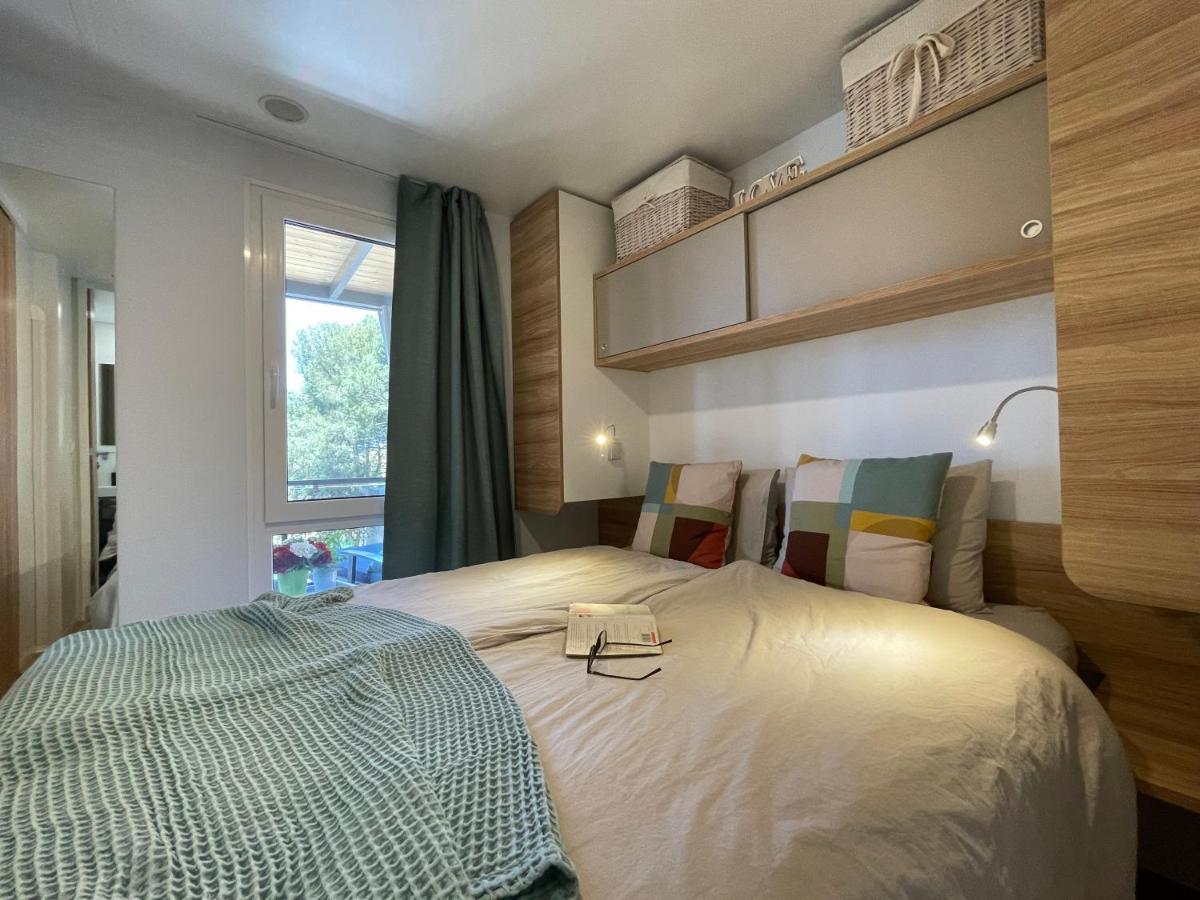 Harmonia Mobile Home Rovinj Exterior photo